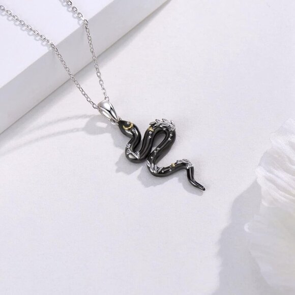 Sterling Silver Animal Necklace Snake Deer Bat Highland Cow Panda Koala Cat Jewe - Picture 3 of 6